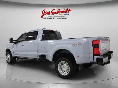 2025 Ford F-450 Platinum