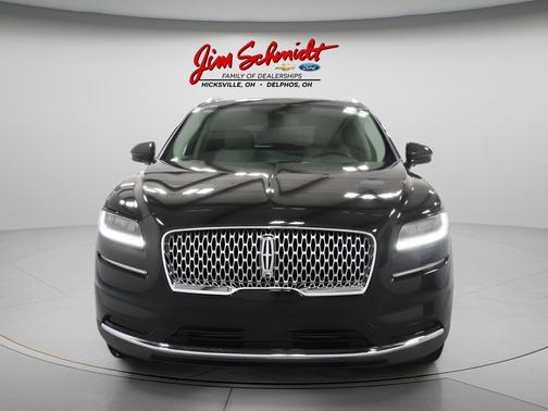 Infinite Black Metallic 2023 Lincoln Nautilus Reserve