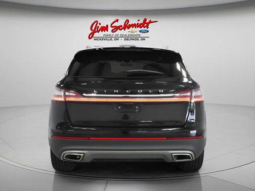 Infinite Black Metallic 2023 Lincoln Nautilus Reserve