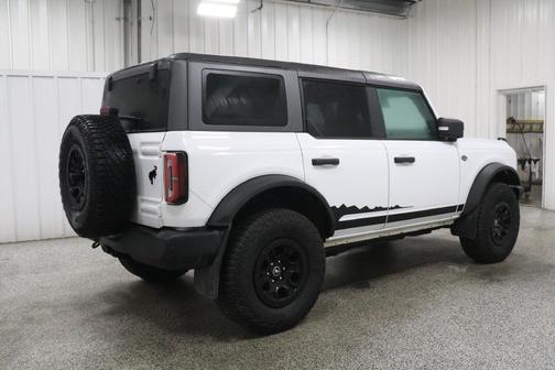 Oxford White 2024 Ford Bronco Wildtrak