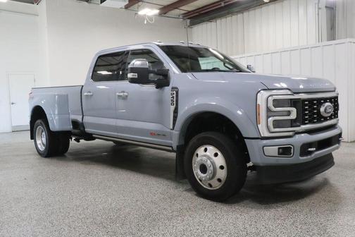 Glacier Gray Metallic 2024 Ford F-450 Platinum