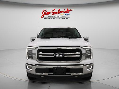 Oxford White 2024 Ford F-150 Lariat
