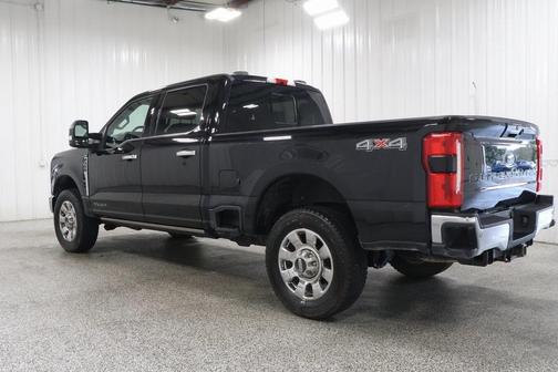 2023 Ford F-350 Lariat Super Duty