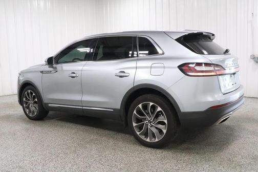 Silver Radiance Metallic 2023 Lincoln Nautilus Reserve