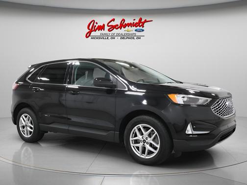 Agate Black Metallic 2024 Ford Edge SEL