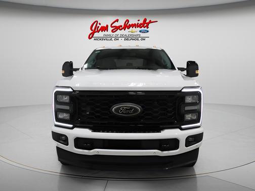 Star White 2026 Ford F-250 Lariat