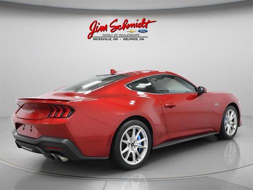 2024 Ford Mustang GT Premium
