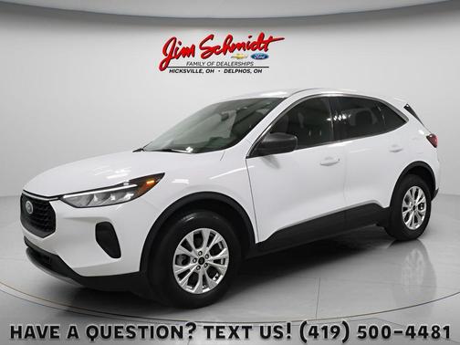 Oxford White 2023 Ford Escape Active