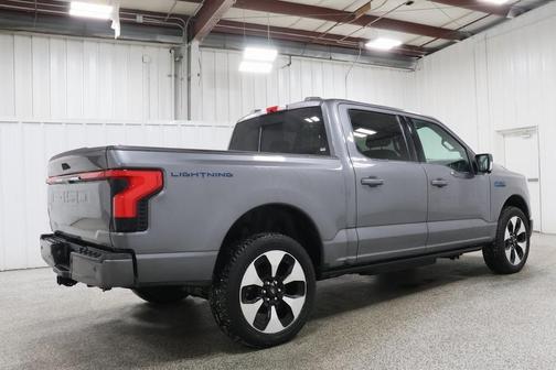 2024 Ford F-150 Lightning Platinum