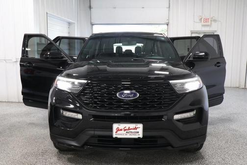 2022 Ford Explorer ST-Line