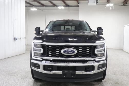 2023 Ford F-450 Lariat