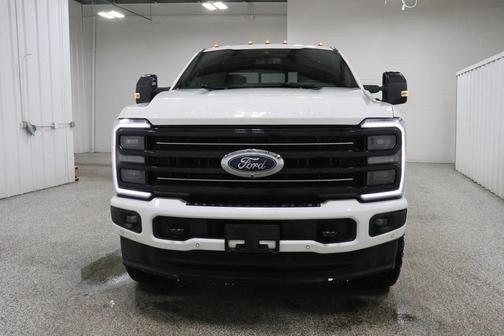 2025 Ford F-250 Platinum