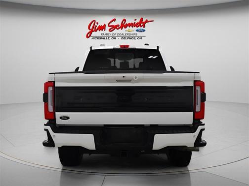 2025 Ford F-250 Platinum