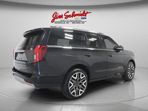 Agate Black Metallic 2025 Ford Expedition Platinum