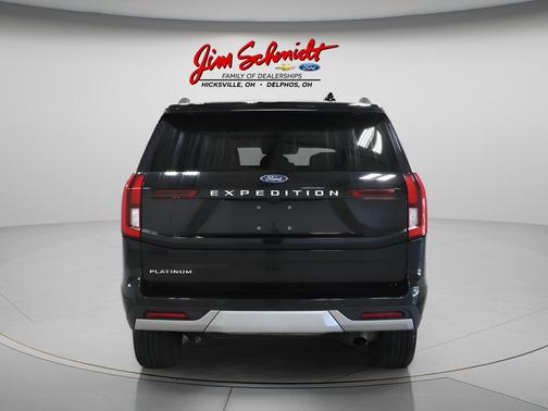 Agate Black Metallic 2025 Ford Expedition Platinum