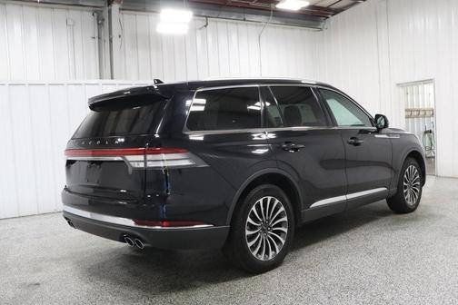 2023 Lincoln Aviator Standard AWD