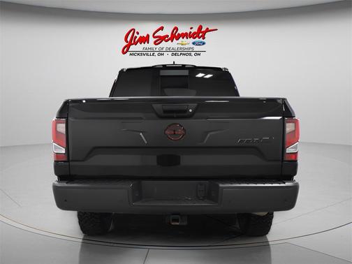 2024 Nissan Titan PRO-4X