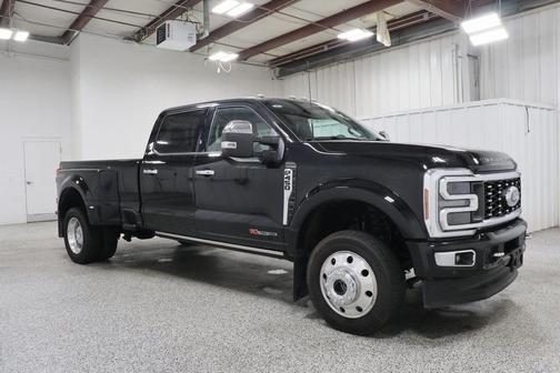 2024 Ford F-450 Platinum