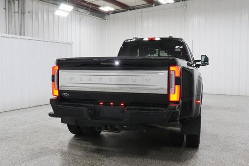 2024 Ford F-450 Platinum