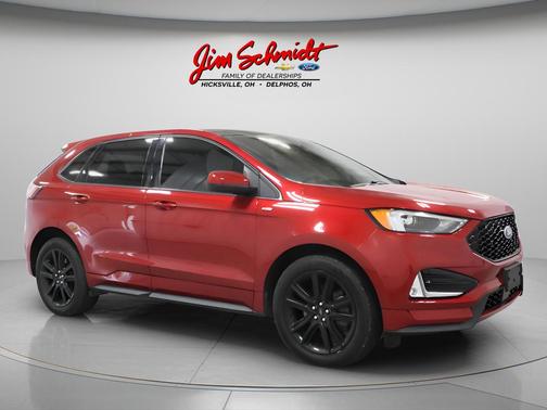Rapid Red Metallic Tinted Clearcoat 2022 Ford Edge ST Line