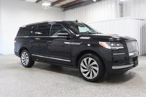 2023 Lincoln Navigator L Reserve