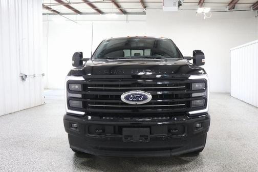 2025 Ford F-250 Platinum