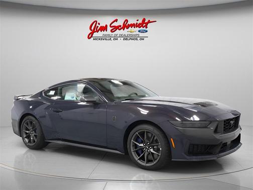 2025 Ford Mustang Dark Horse