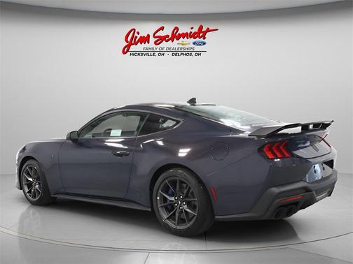 2025 Ford Mustang Dark Horse