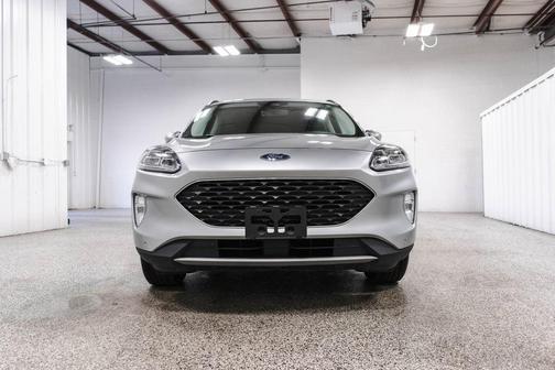 2022 Ford Escape Titanium Hybrid