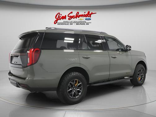 Green 2025 Ford Expedition Tremor