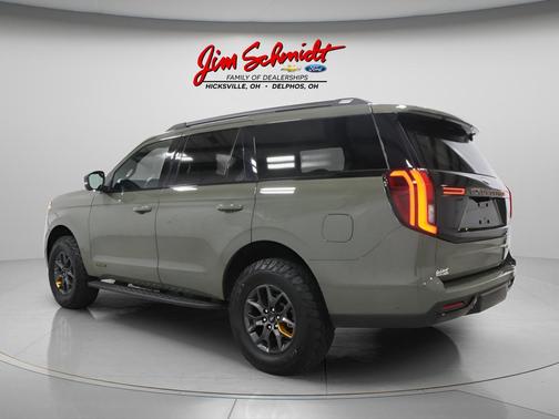 Green 2025 Ford Expedition Tremor