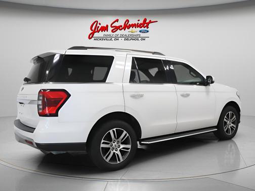 Star White 2022 Ford Expedition Limited