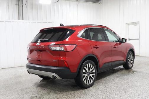 2020 Ford Escape Titanium Hybrid