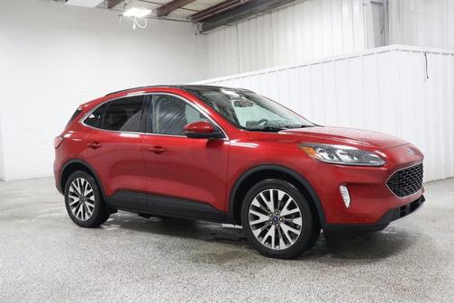 2020 Ford Escape Titanium Hybrid