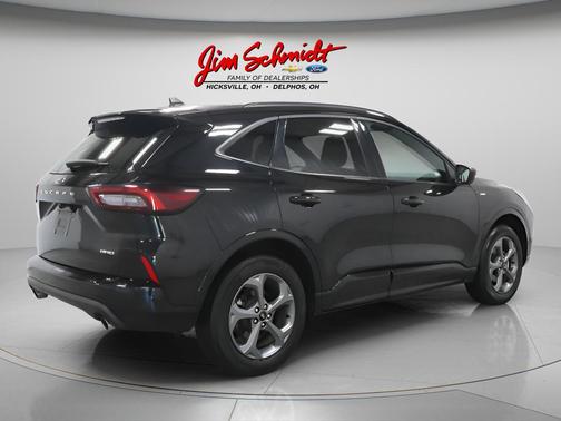 Agate Black Metallic 2024 Ford Escape ST-Line