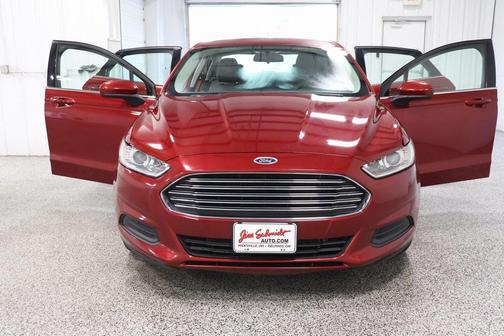 2014 Ford Fusion S