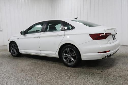 2021 Volkswagen Jetta 1.4T R-Line