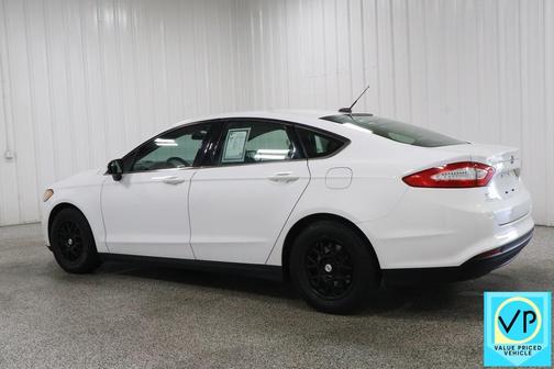 2014 Ford Fusion S