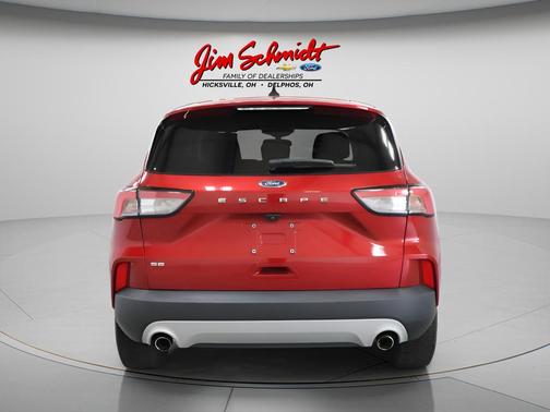 Rapid Red Metallic Tinted Clearcoat 2022 Ford Escape SE