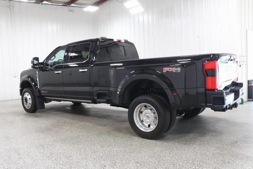 2024 Ford F-450 Platinum