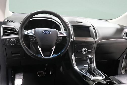 Ingot Silver Metallic 2017 Ford Edge Sport