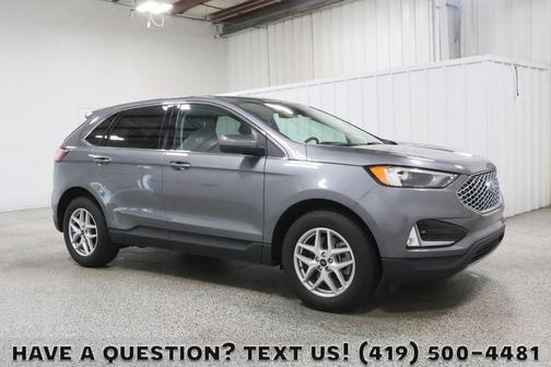 Carbonized Gray Metallic 2024 Ford Edge SEL