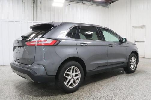 Carbonized Gray Metallic 2024 Ford Edge SEL