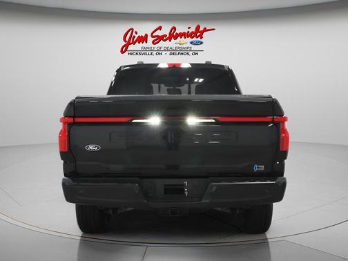 Agate Black Metallic 2025 Ford F-150 Lightning LARIAT