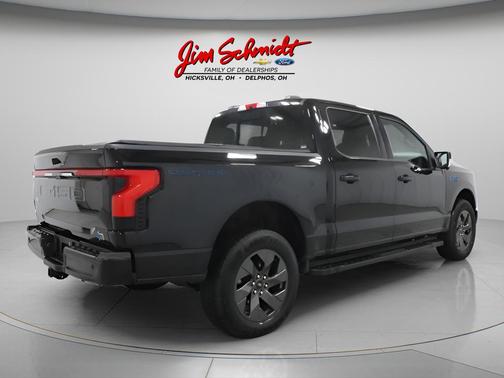 Agate Black Metallic 2025 Ford F-150 Lightning LARIAT