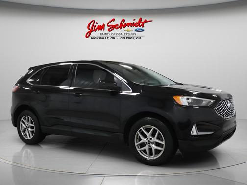 Agate Black Metallic 2024 Ford Edge SEL