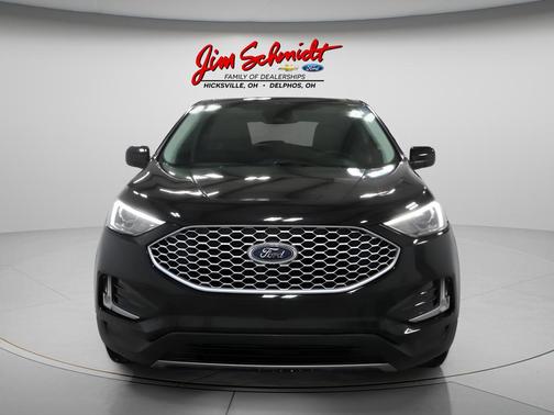Agate Black Metallic 2024 Ford Edge SEL