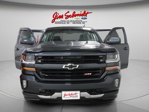 Graphite Metallic 2017 Chevrolet Silverado 1500 LT