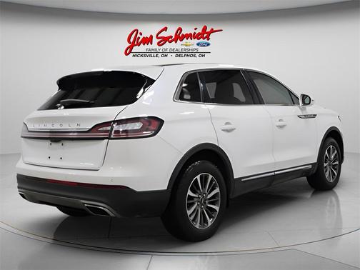 2022 Lincoln Nautilus Reserve