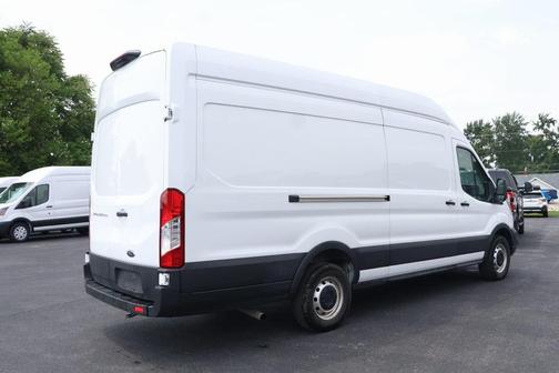 2023 Ford Transit-250